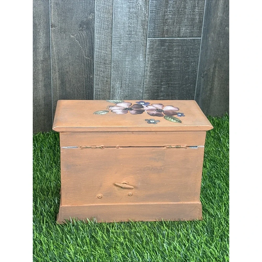 Vintage Hand‎ Painted Wooden Jewelry Box Music Box (Not Working) Floral